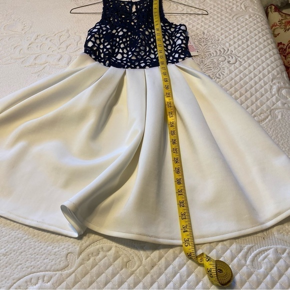 Sequin Hearts Cut Out Prom Formal Laser Cut Lace Top Fit & Flare Milkmaid Sz 3 - Picture 7 of 7